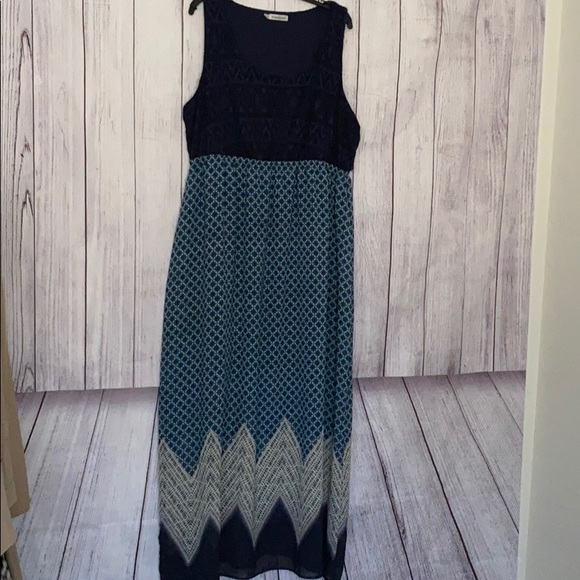 Maurices Dresses & Skirts - Maurices blue white green maxi dress size 24/26